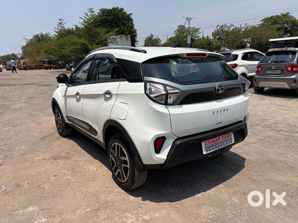 Tata Nexon 1.5 Revotorq Xm (s), 2021, Diesel