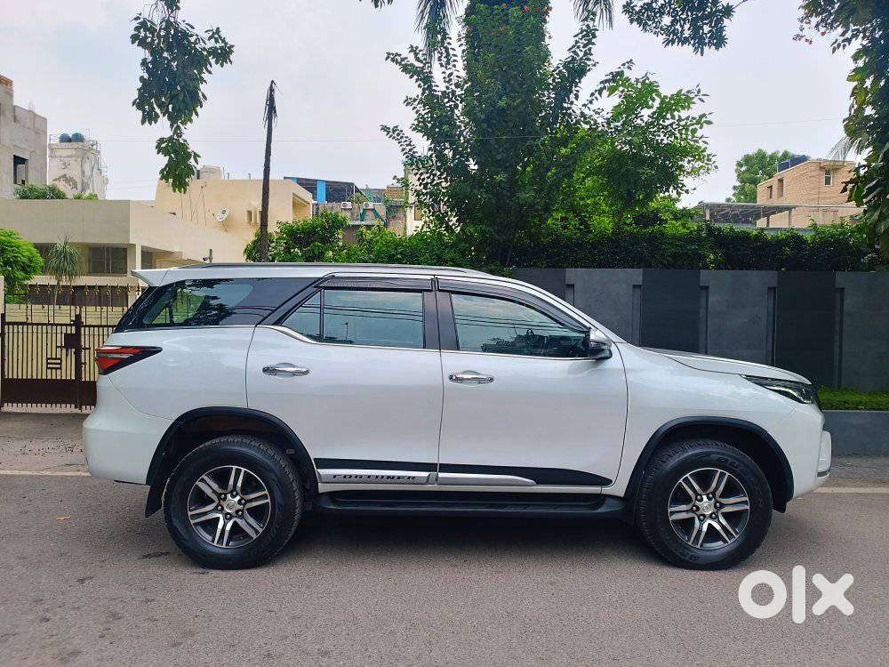 Toyota Fortuner 3.0 4x2 Automatic, 2023, Diesel