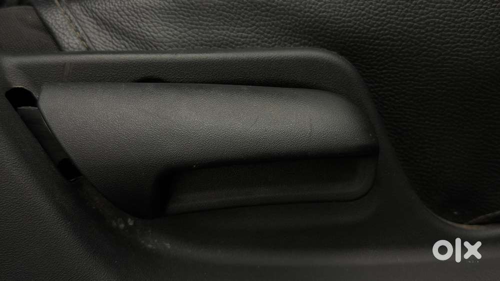 Maruti Suzuki Swift Vxi, 2016, Petrol