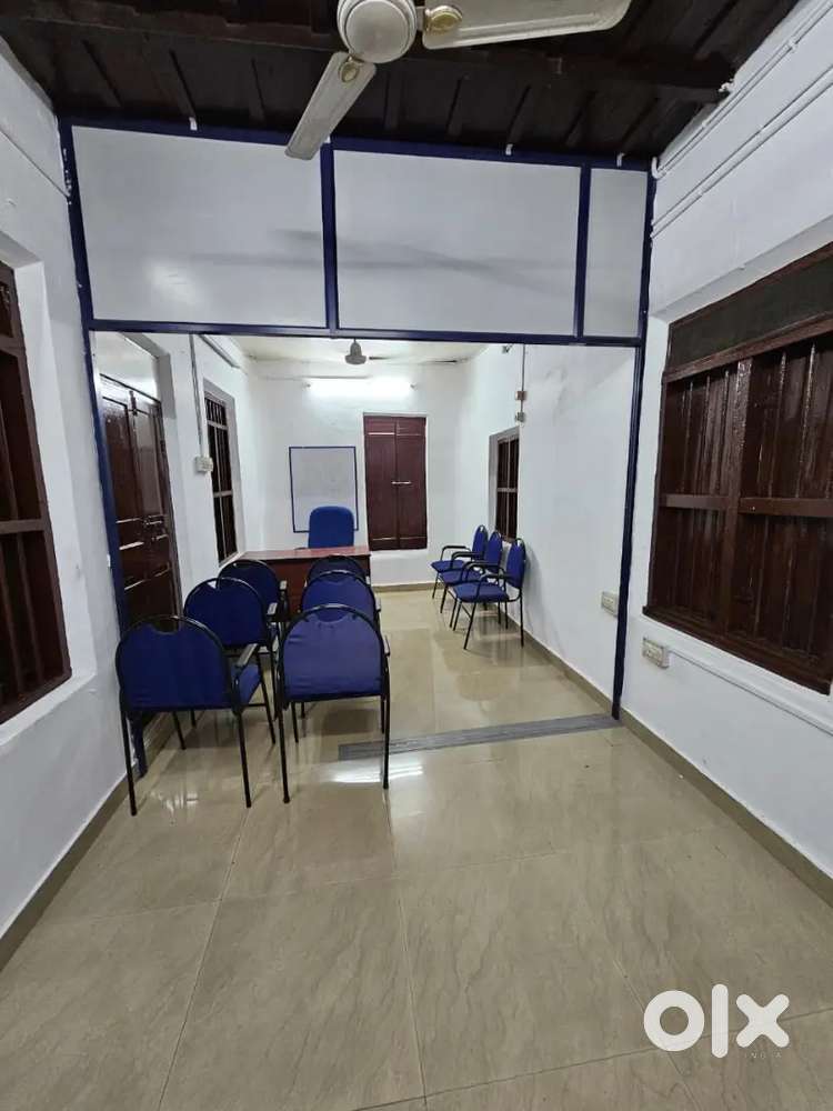 Aluva blank jn : commercial space semi furnished 1st floor for rent.