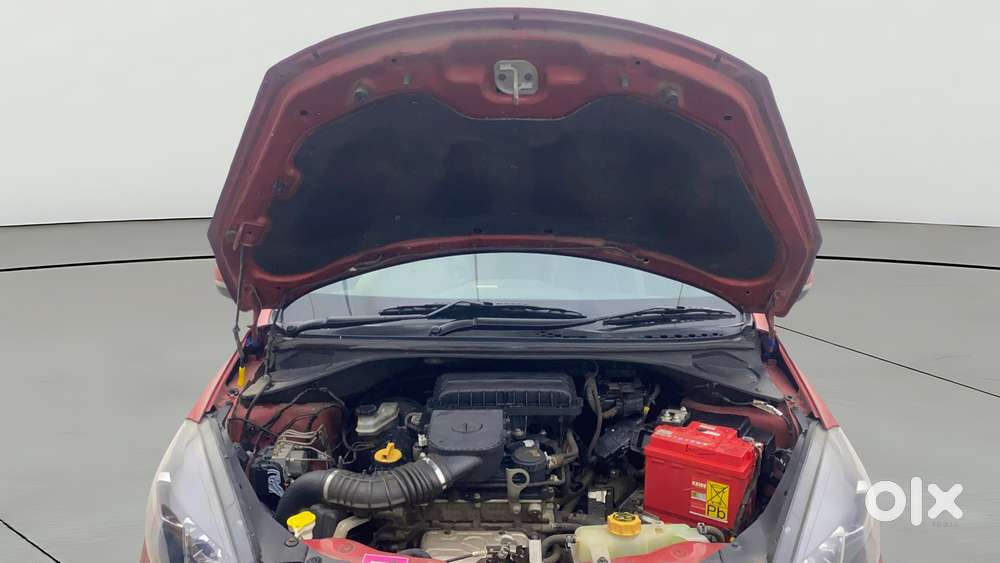 Tata Tigor Xza, 2018, Petrol