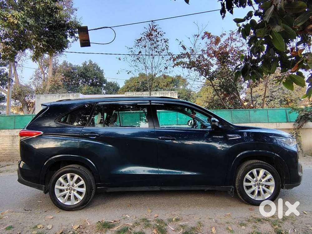 Toyota Innova Hycross 2.0 Vx Hybrid 7 Str, 2023, Electric