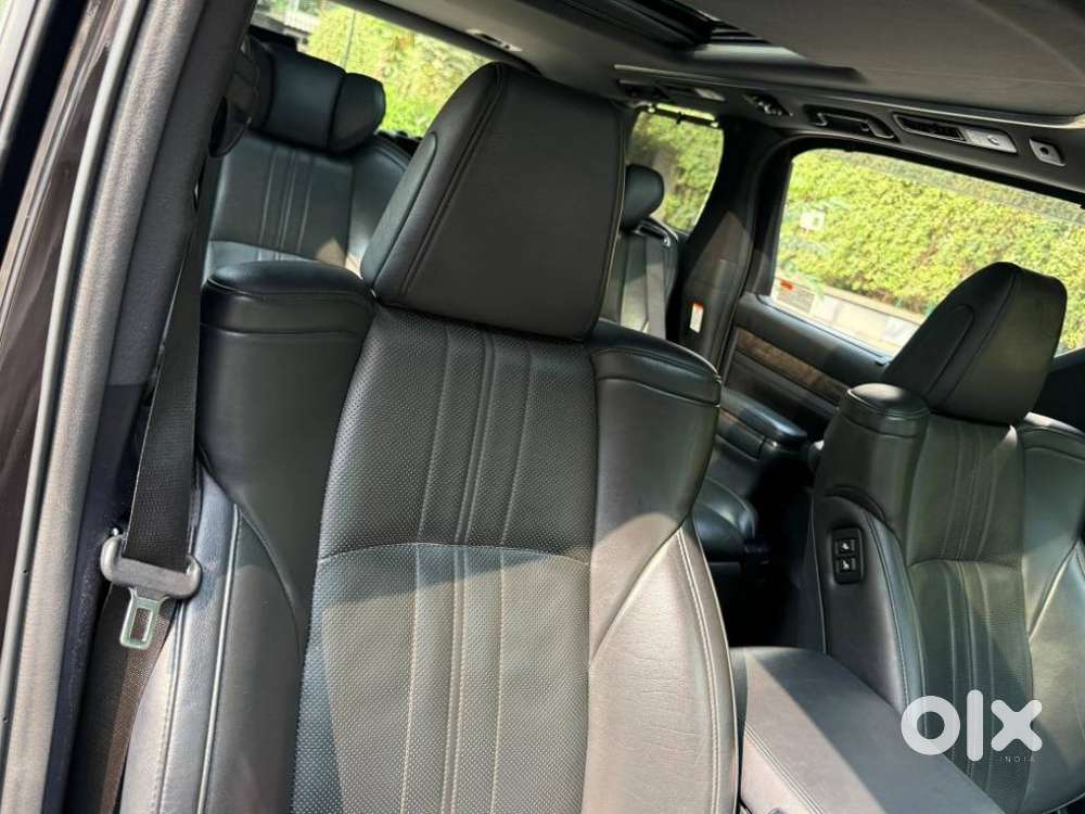 Toyota Vellfire Vip – Executive Lounge, 2019, Petrol