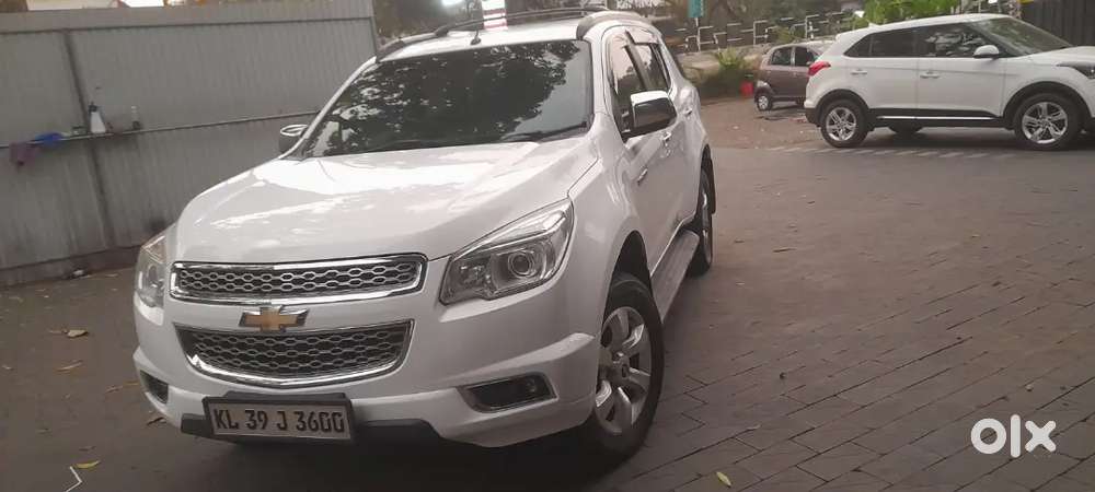 12 Km Milege Only 44000 Km Drive 7 Seater Cheverlot