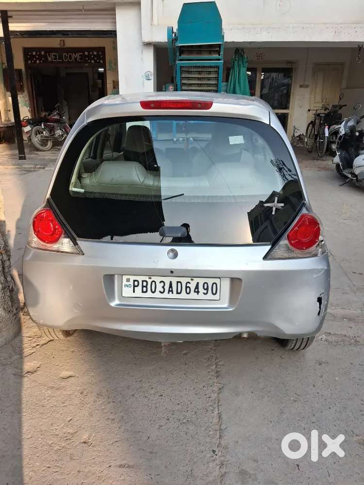 Honda Brio Mt 2013