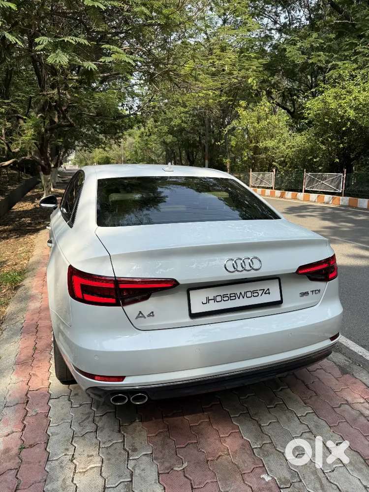 Audi A4 2017 Diesel 65000 Km Driven