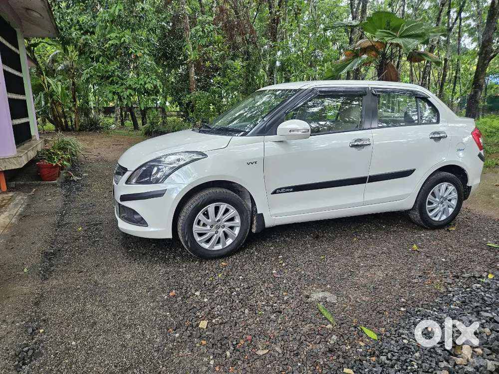 Maruti Suzuki Dzire 2016 Petrol 45000 Km Driven