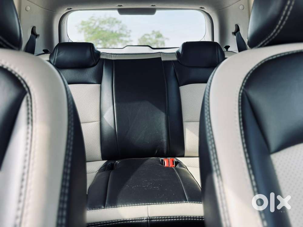 Mahindra Xuv300 W6 Diesel, 2023, Diesel