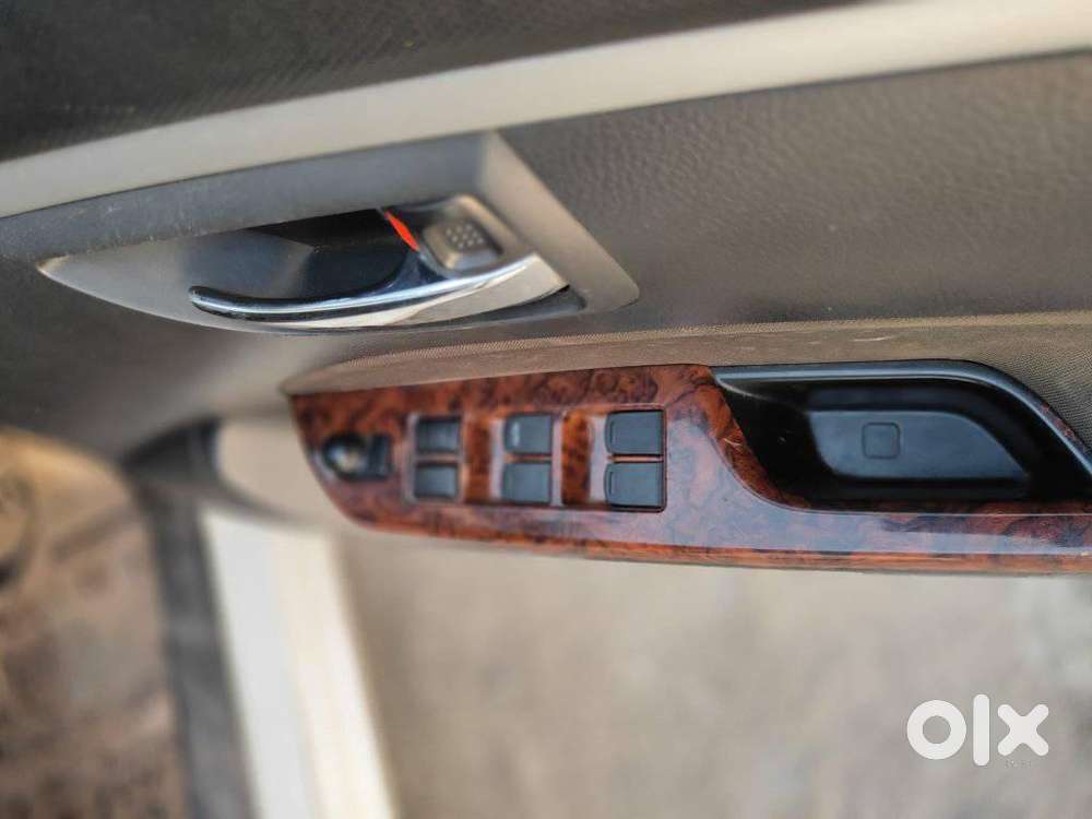 Maruti Suzuki Swift Zdi Plus, 2017, Diesel