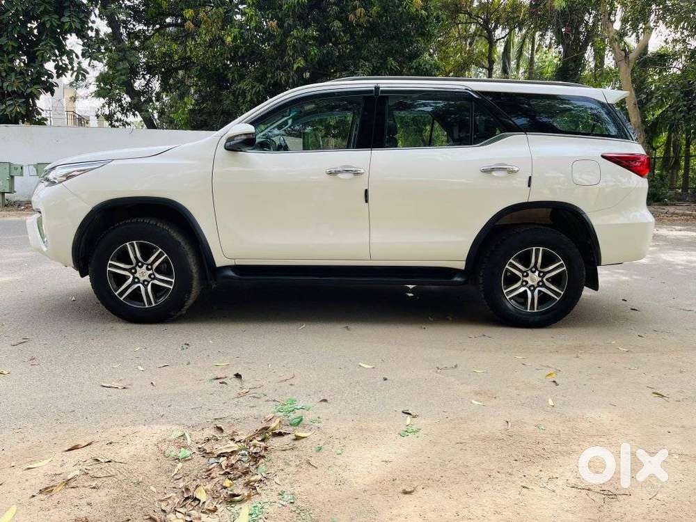 Toyota Fortuner 4x2 At 2.8 Diesel, 2018, Diesel