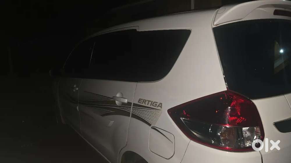 Maruti Suzuki Ertiga Vdi 2016