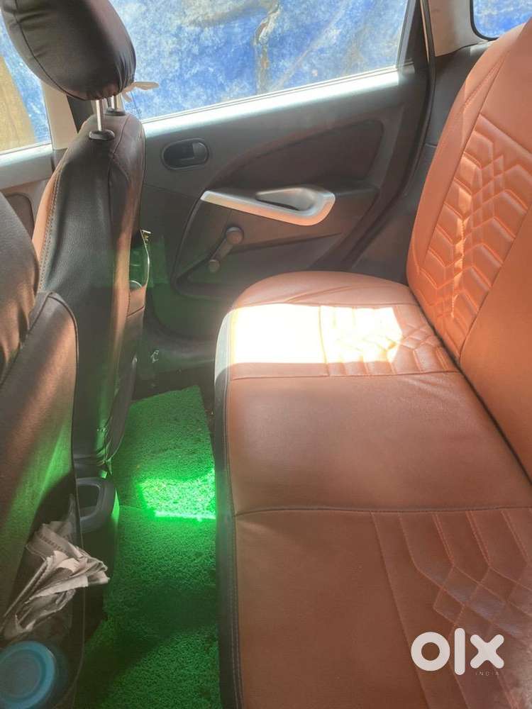 Ford Figo 2011 Petrol 800000 Km Driven