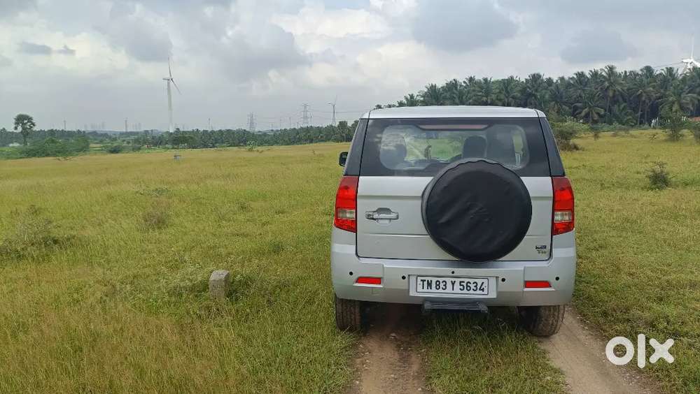 Mahindra Tuv 300 Plus 2015