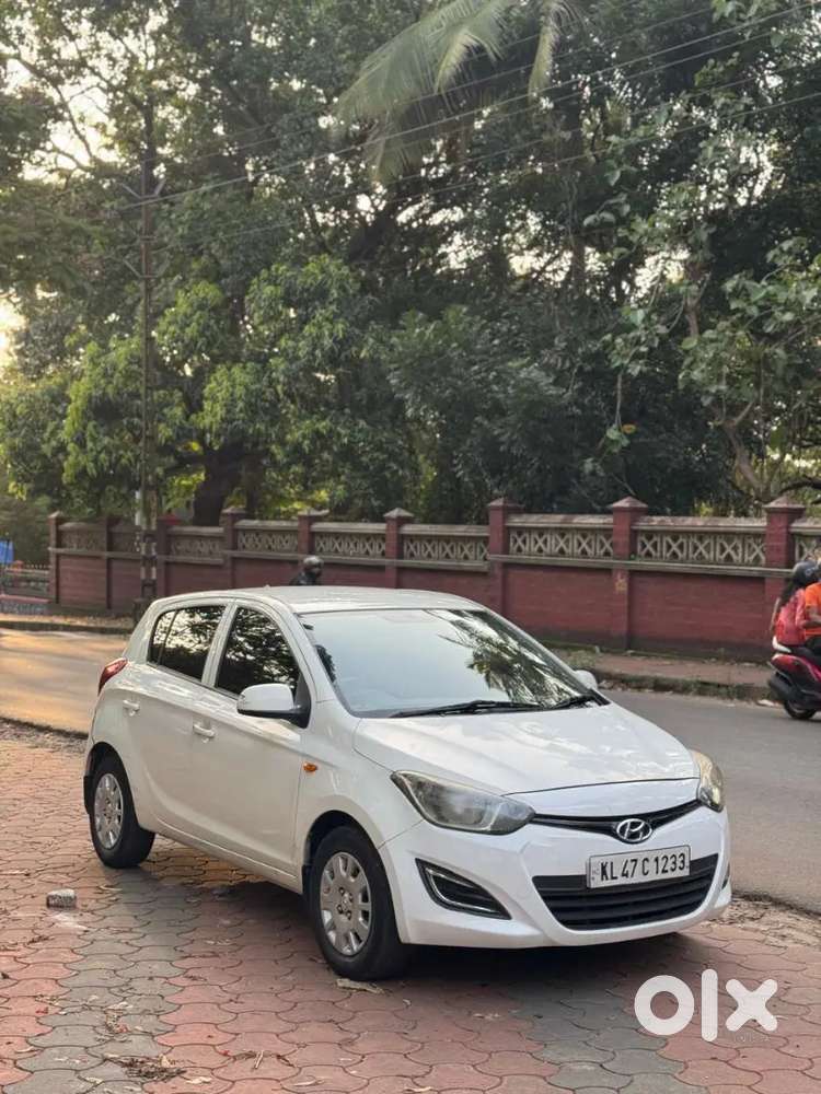 Hyundai I20 130000 Km Driven