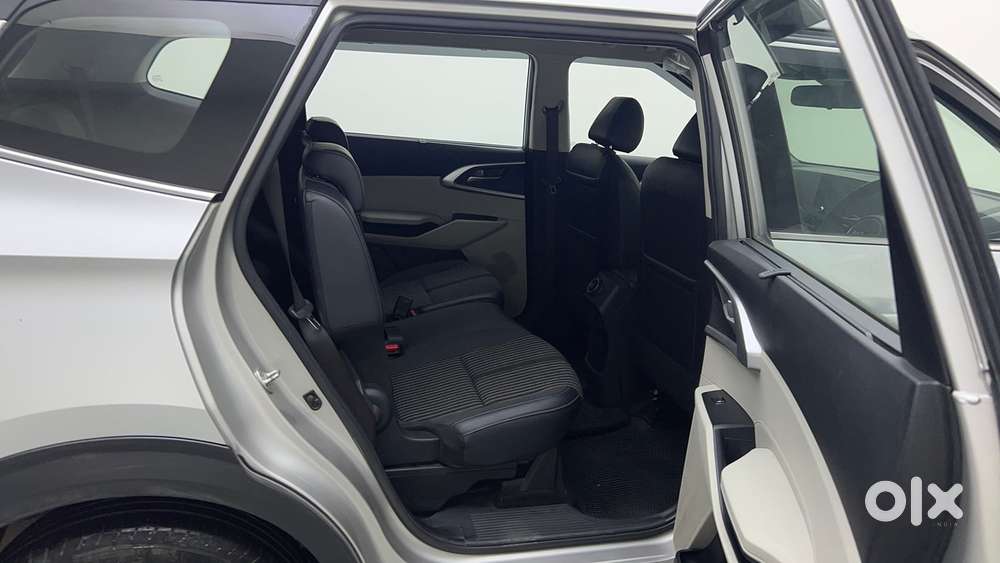 Kia Carens 1.4 Prestige Plus Turbo 7 Str, 2022, Petrol