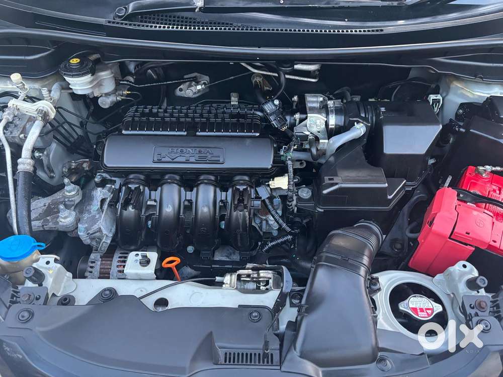 Honda Jazz V Mt Privilege, 2017, Petrol