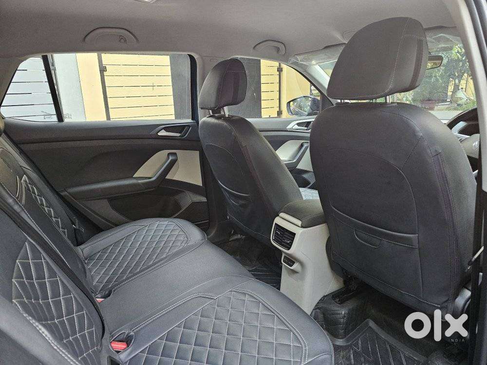 Volkswagen Taigun 1.0 Tsi Highline At, 2024, Petrol