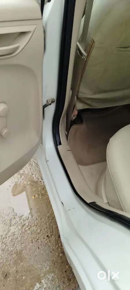Maruti Suzuki Dzire 2016
