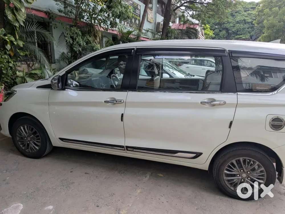 Maruti Suzuki Ertiga Smart Hybrid  Zxi Top Model
2020 Oct
