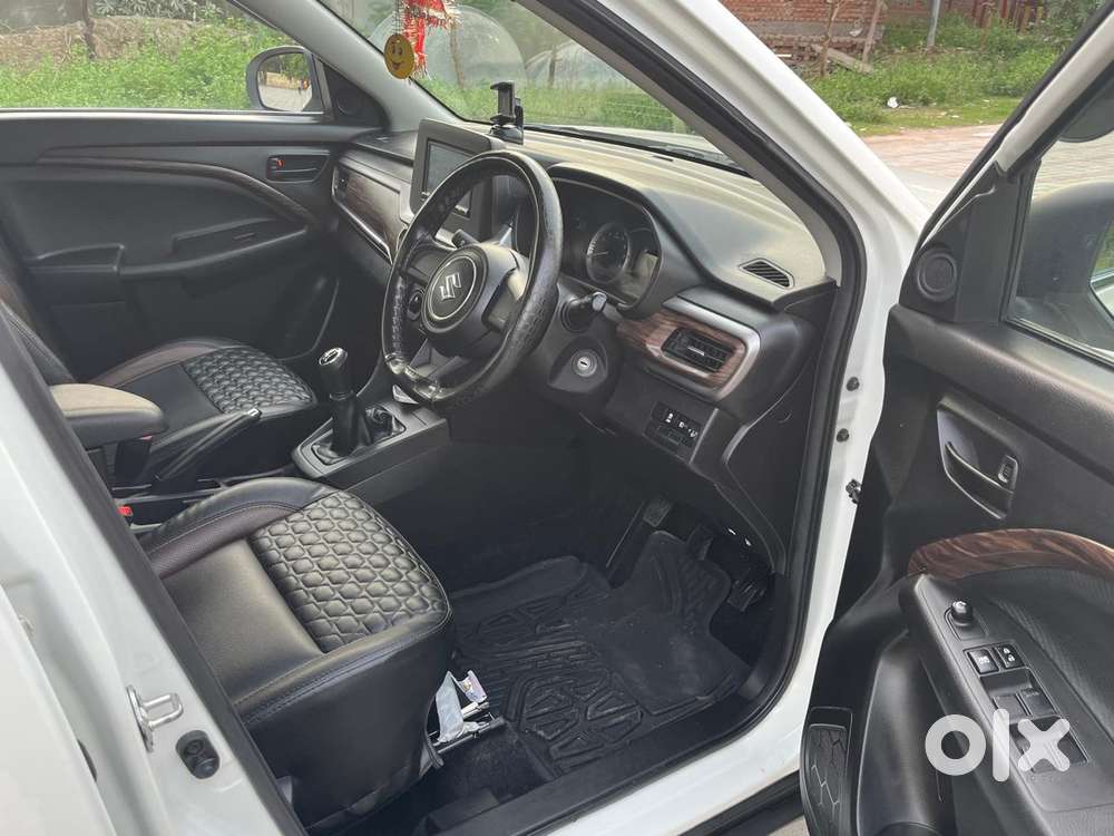 Maruti Suzuki Brezza 1.5 Lxi Smart Hybrid, 2023, Petrol