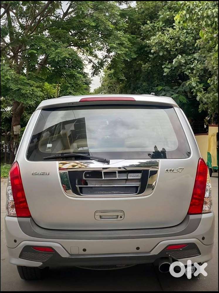 Isuzu Mu 7 At Premium, 2017, Diesel