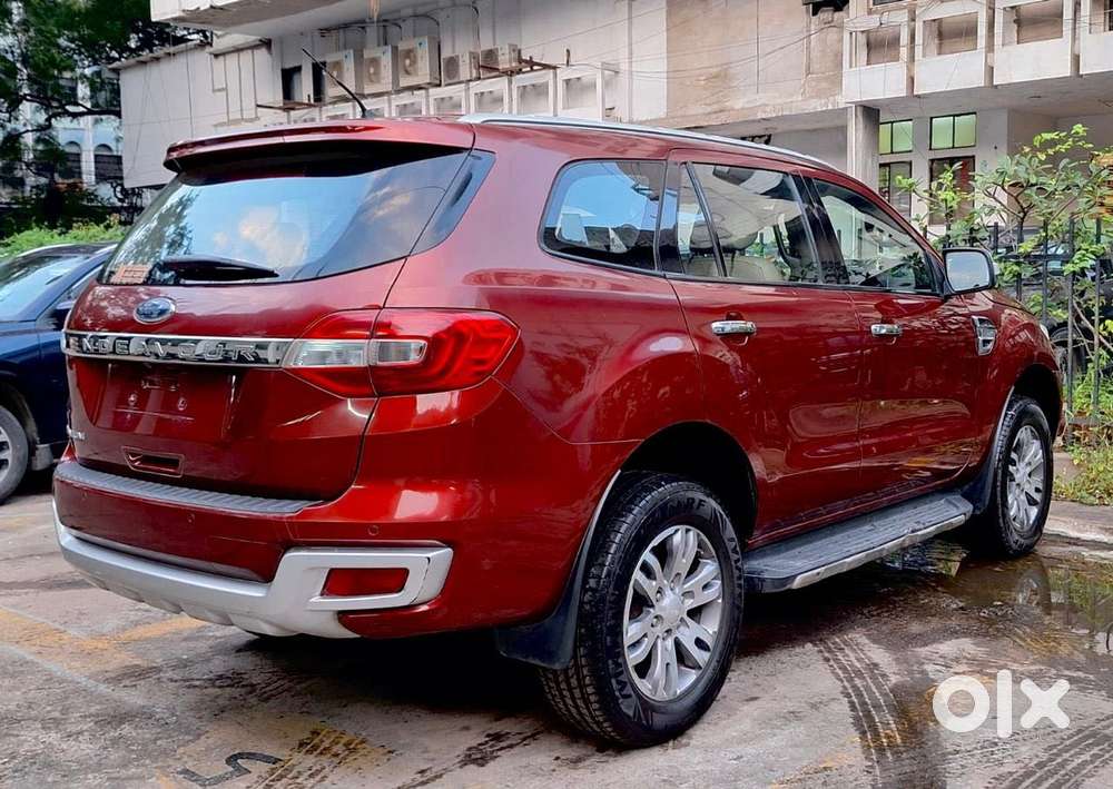 Ford Endeavour 2.2 Titanium At 4x2, 2016, Diesel