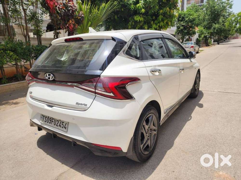 Hyundai I20 Sportz Plus Cvt, 2021, Petrol