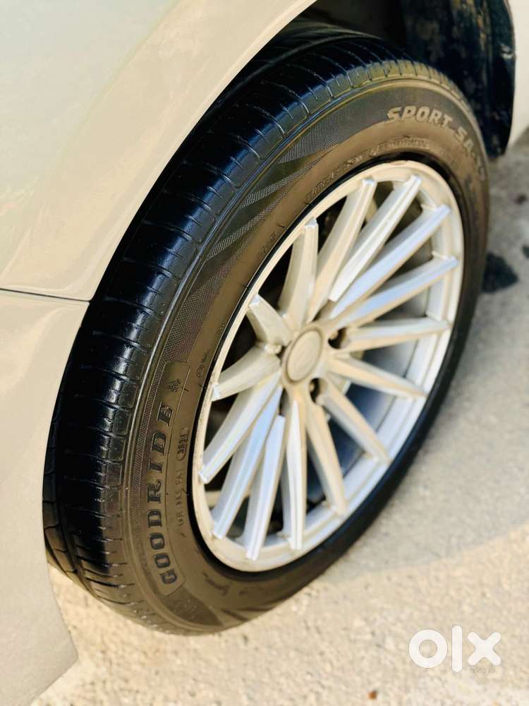 Toyota Innova Crysta 2.7 Gx At, 2018, Diesel