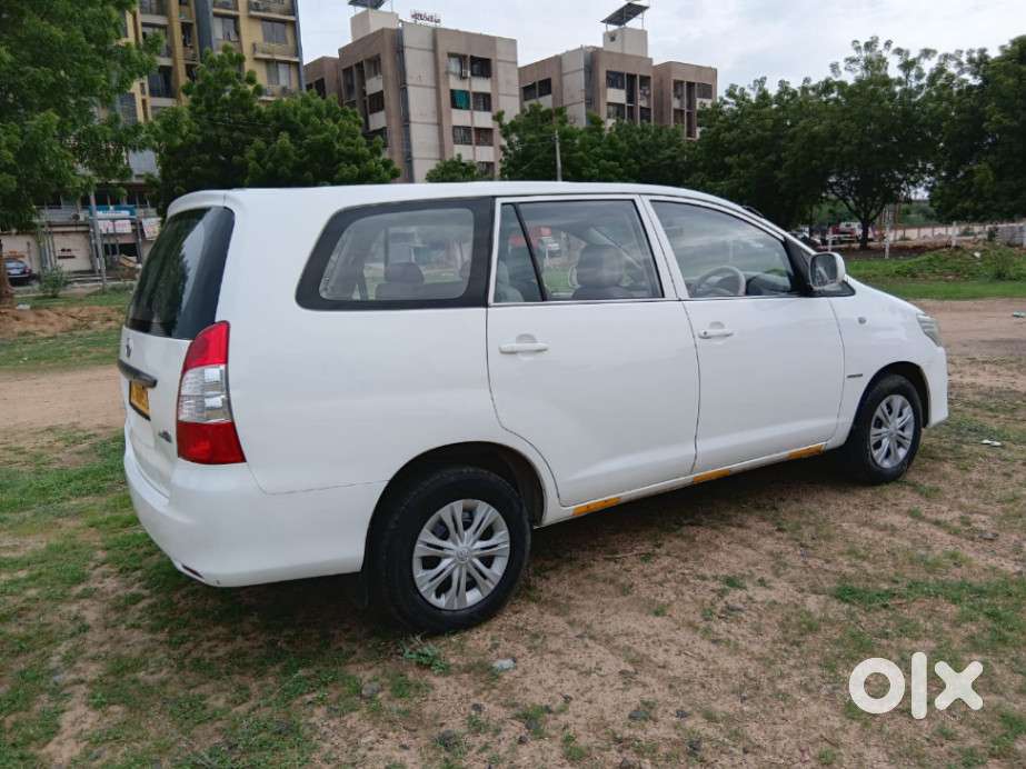 Toyota Innova 2.5 G (diesel) 7 Seater, 2014, Diesel