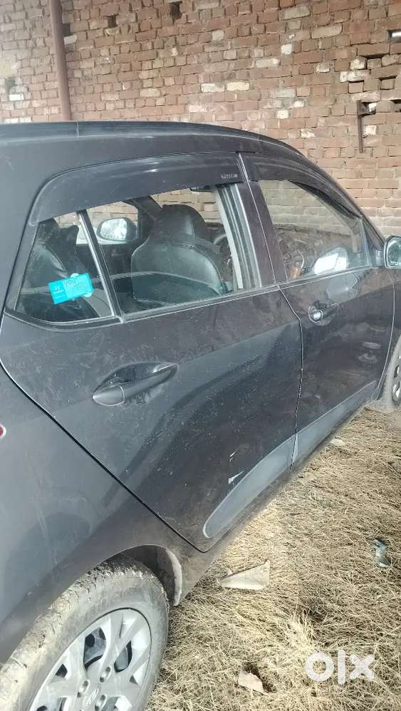 Hyundai Grand I10 Sportz 2015