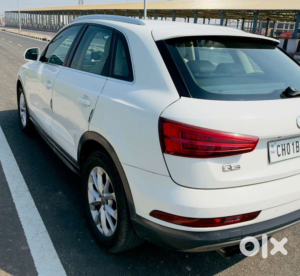 Audi Q3 2016 Diesel White Color 92000 Km Driven
