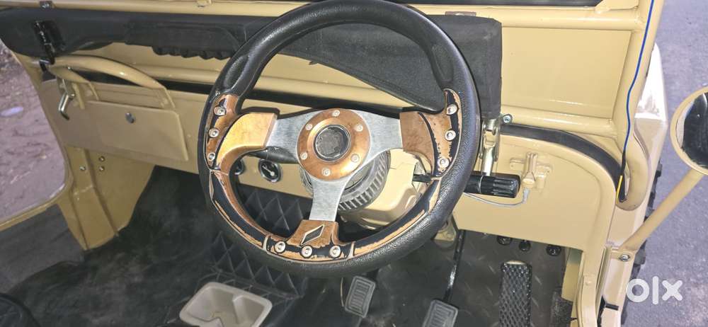 Mahindra Willys Low Bonet, 2003, Diesel