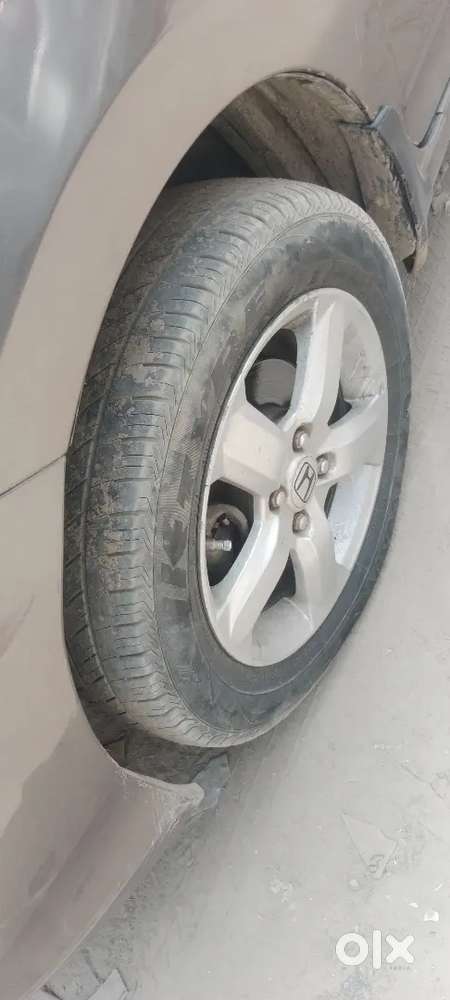 Honda City Petrol + Cng On Peper 2012 Modal