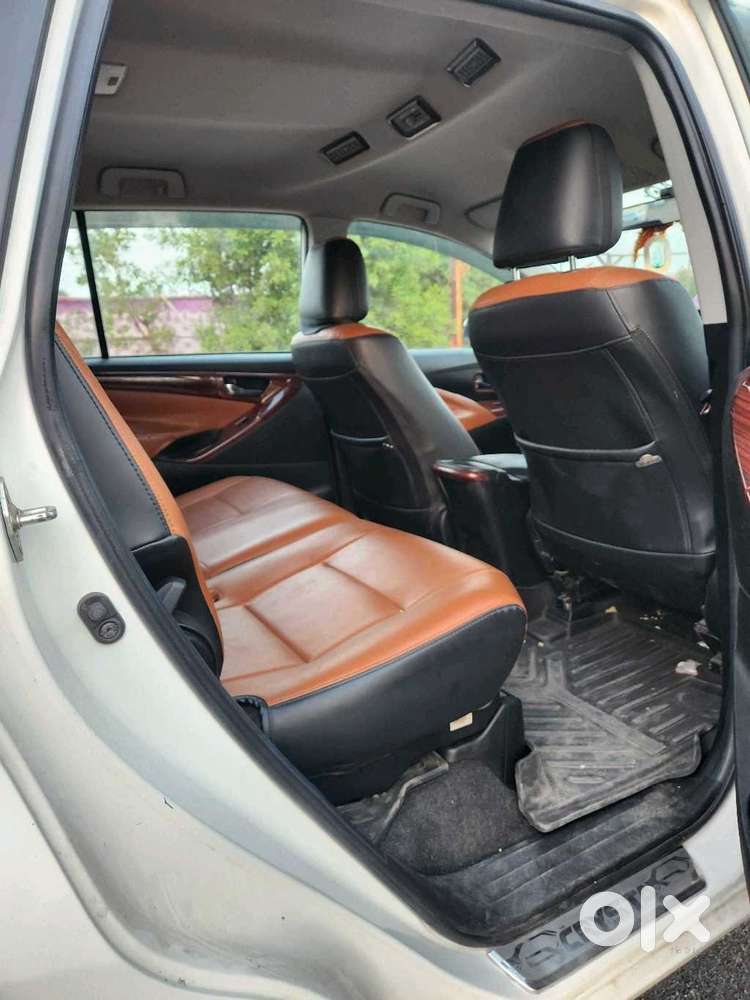 Toyota Innova Crysta 2.4 G Mt 8s, 2021, Diesel