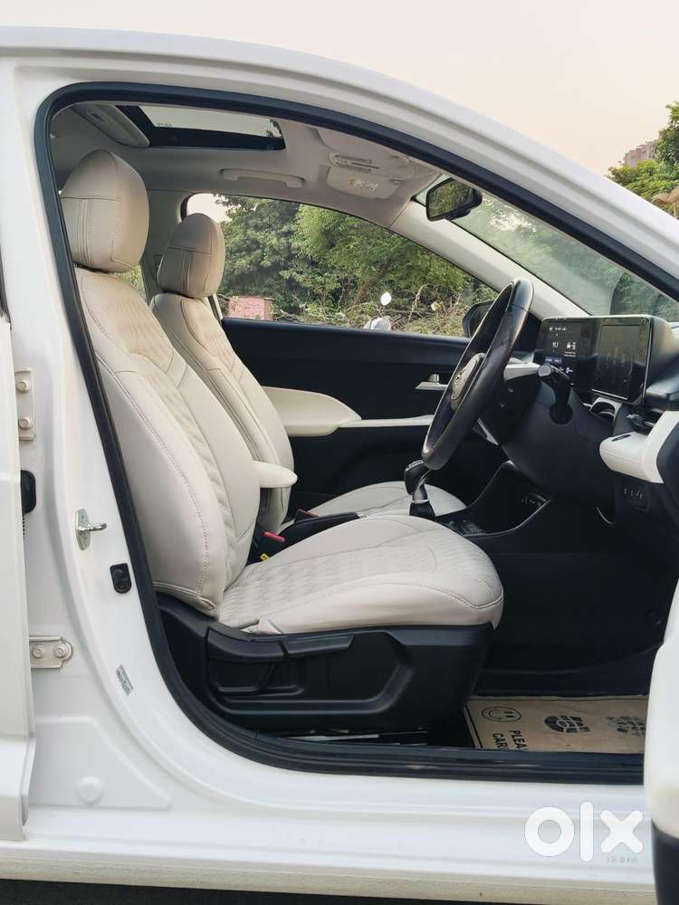 Hyundai Verna 1.5 Sx Petrol Mt, 2023, Petrol