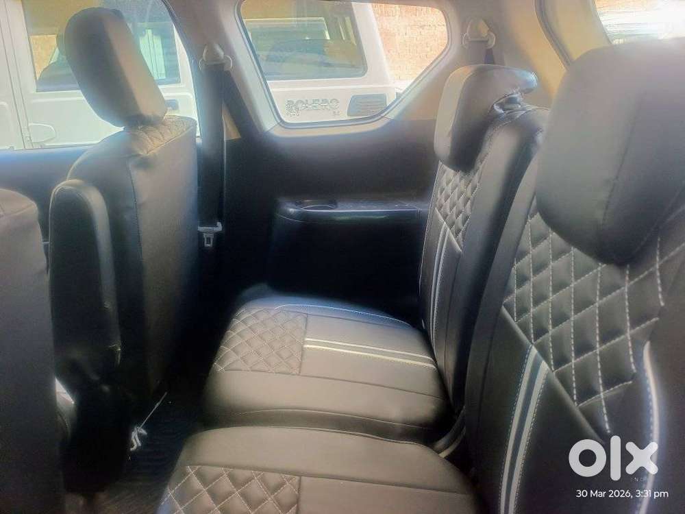 Maruti Suzuki Xl6 1.5 Zeta Mt, 2021, Cng & Hybrids