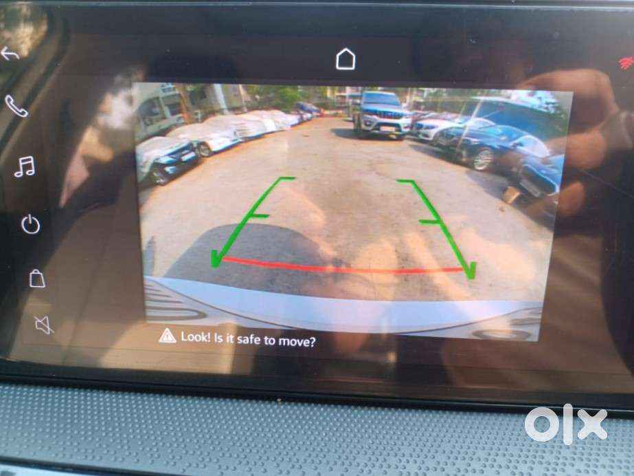 Skoda Slavia Style 1.0l Tsi Mt, 2022, Petrol