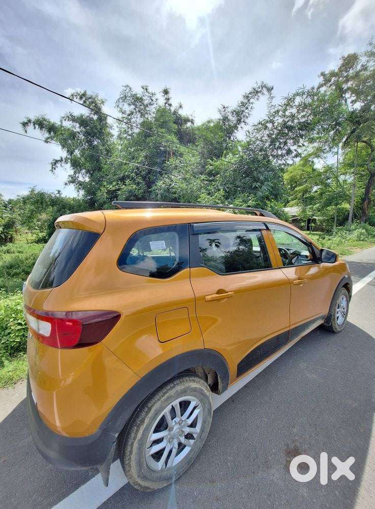 Renault Triber Rxl, 2021, Petrol