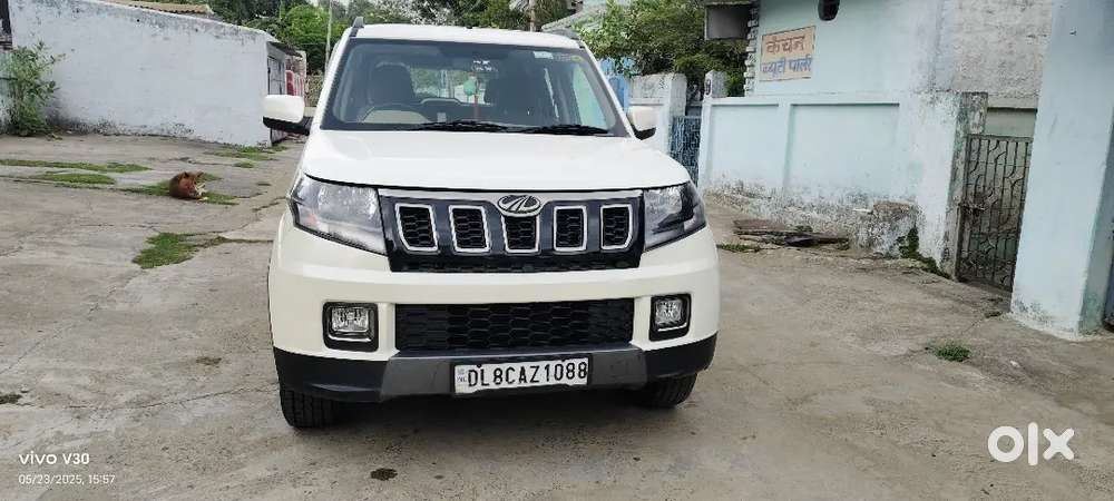 Mahindra Tuv 300 2019 Diesel Well Maintained