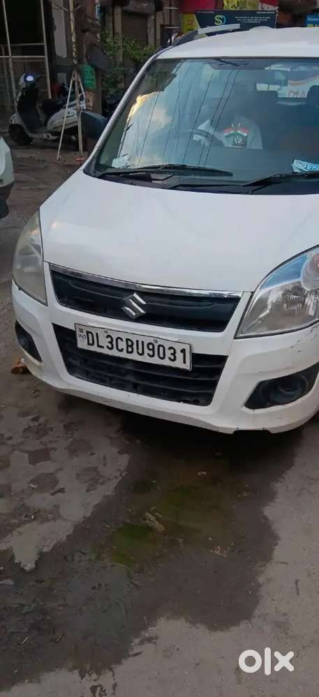 विकल्प 1: Maruti Suzuki Wagon R - बेहतरीन कंडीशन और माइलेज