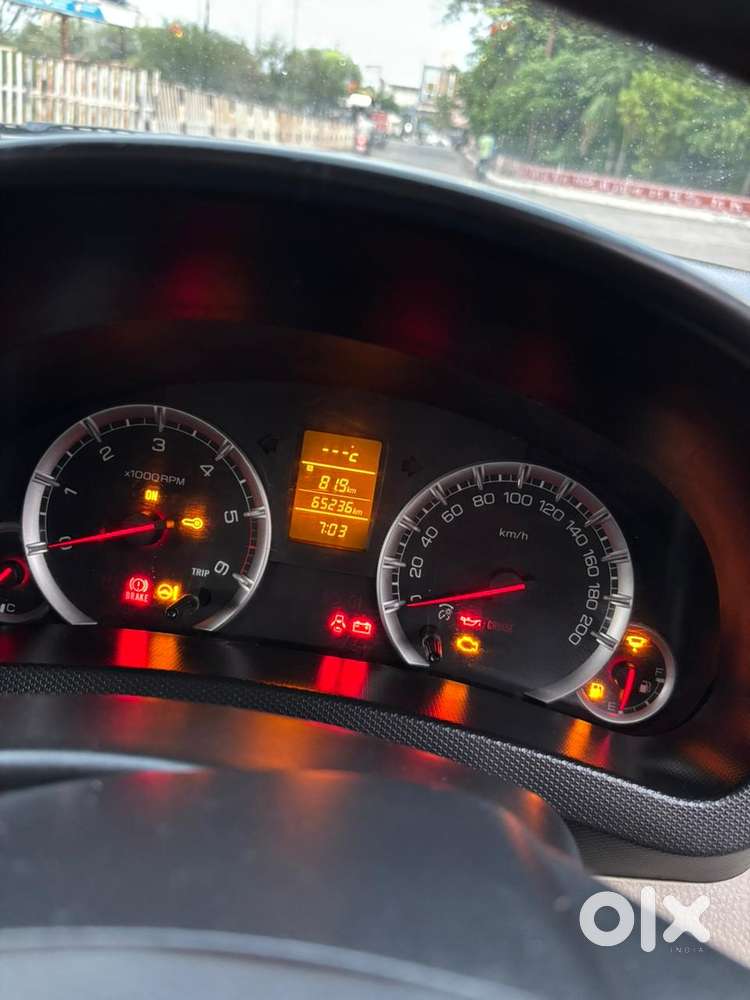 Maruti Suzuki Swift Dzire Zdi Plus , 2015, Diesel