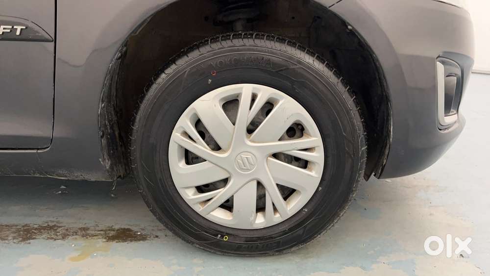 Maruti Suzuki Swift Vvt Vxi, 2017, Petrol