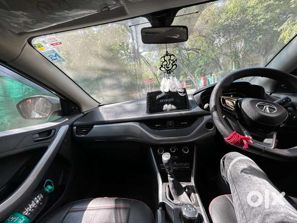 Tata Nexon Xe Petrol  Nov 2022  19,800 Km  Excellent Condition