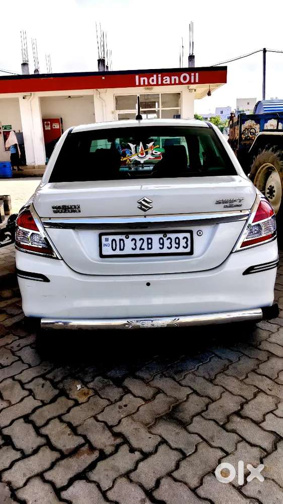 Maruti Suzuki Swift Dzire 2017 Diesel 142500 Km Driven