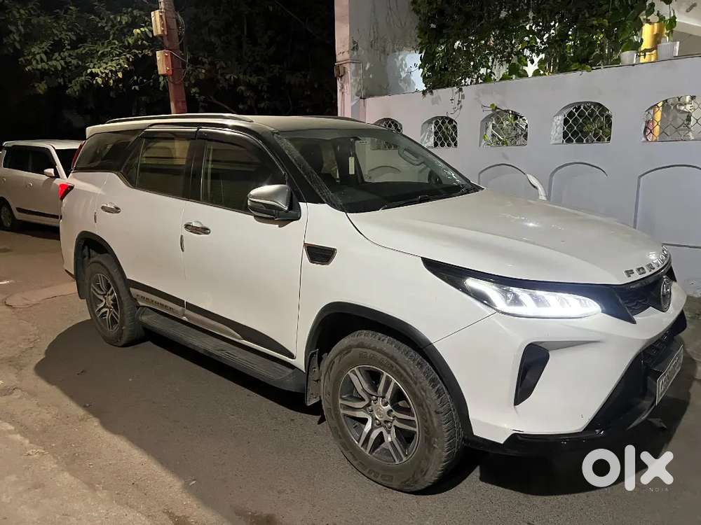 Toyota Fortuner Legender 2020