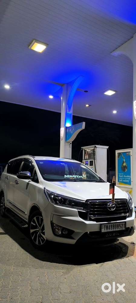 Toyota Innova Crysta 2024