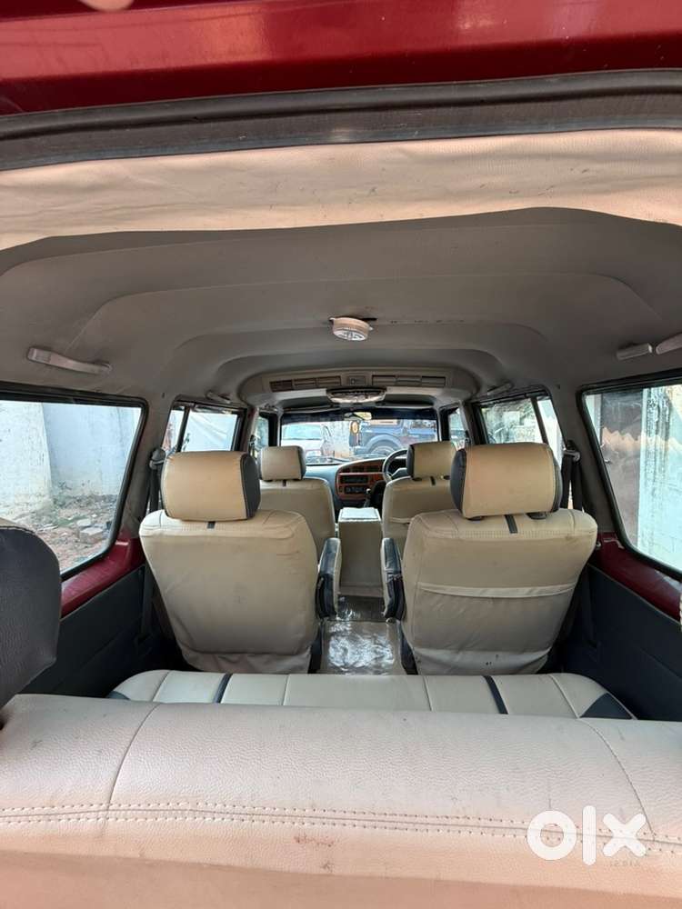 Toyota Qualis 2004
