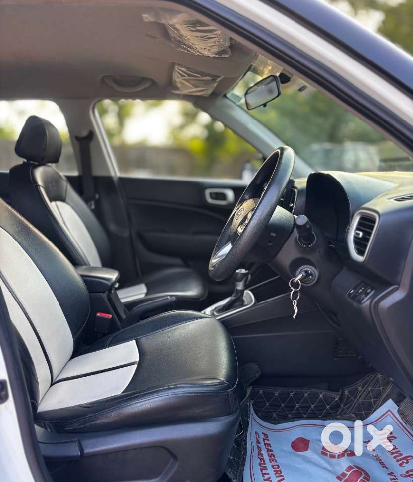 Hyundai Venue S Turbo Dct, 2020, Petrol