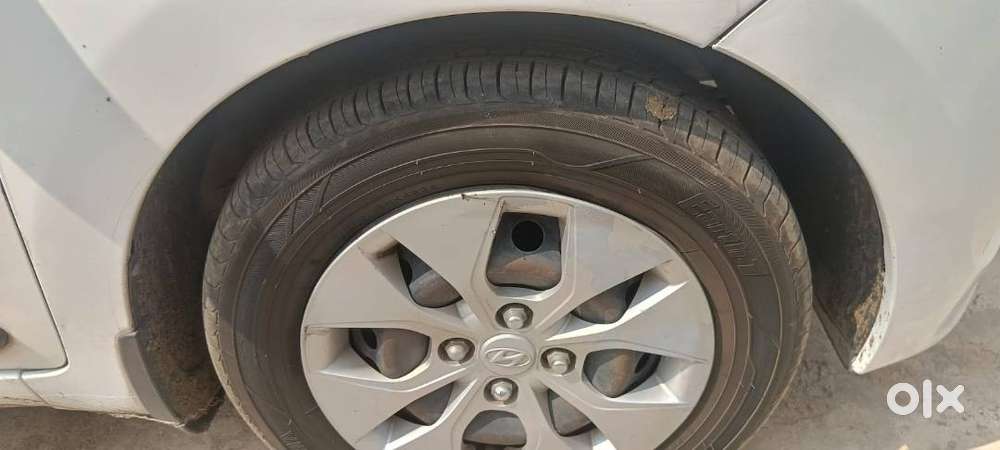 Hyundai Xcent 2015 Cng & Hybrids Well Maintained