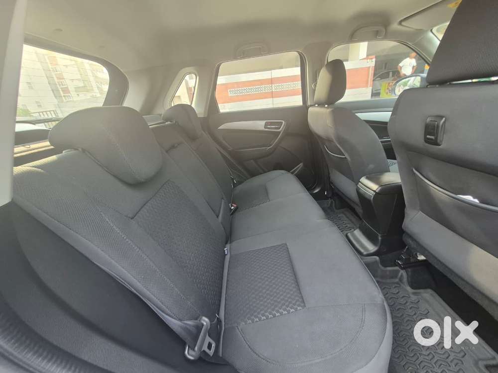 Maruti Suzuki Brezza Zdi+ Dual Tone, 2021, Petrol